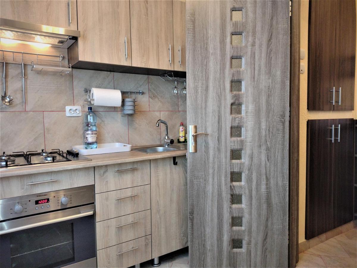 Apartament Anca Bukarest Eksteriør billede